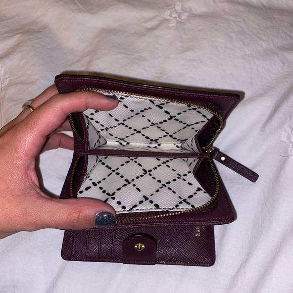 Kate Spade Wallet! (Burgundy/maroon) - Picture 3 of 3